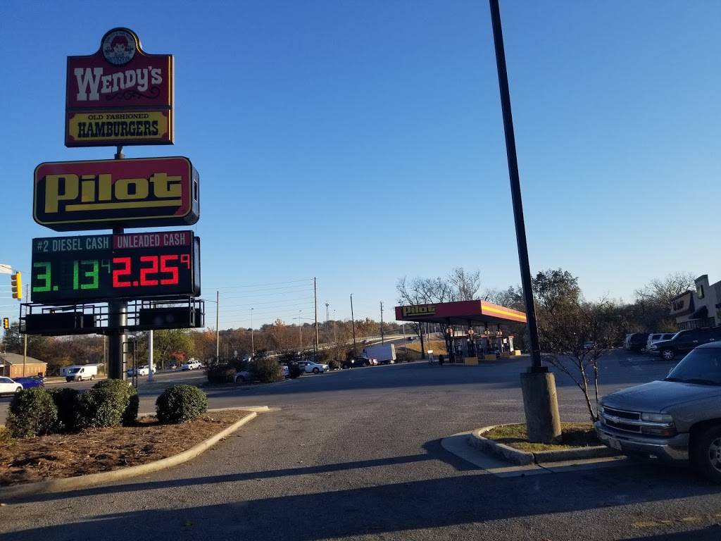 Pilot Travel Center | restaurant | 901 Bankhead Hwy W, Birmingham, AL 35204, USA | 2053244532 OR +1 205-324-4532