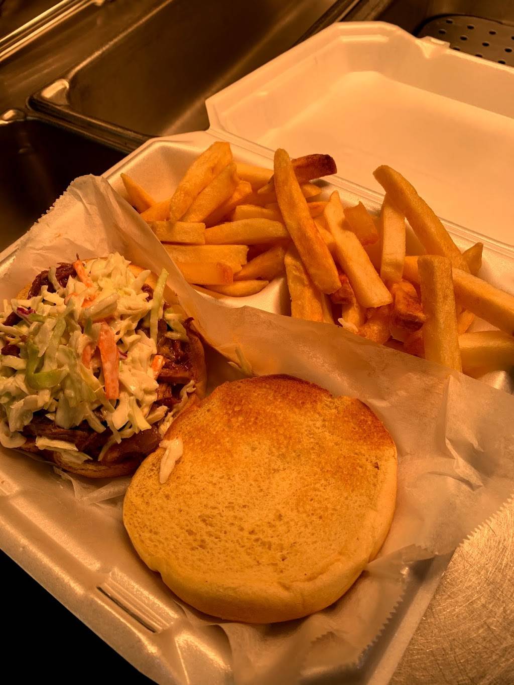 Celinas Soul Food Cafe | restaurant | 437 Cousin St, Slidell, LA 70458, USA | 9852149011 OR +1 985-214-9011