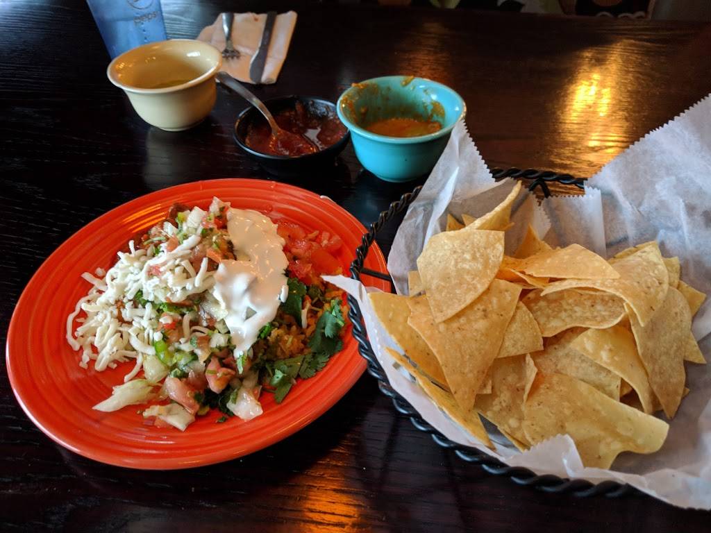 El Sarape Mexican Restaurant | restaurant | 5836 75th St, Kenosha, WI 53142, USA | 2626977212 OR +1 262-697-7212