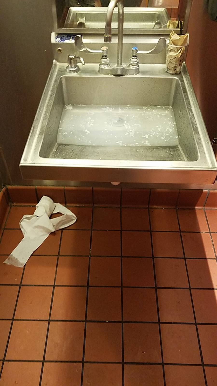 Chipotle Mexican Grill | restaurant | 15500 Excelsior Drive, Bowie, MD 20716, USA | 3012624580 OR +1 301-262-4580