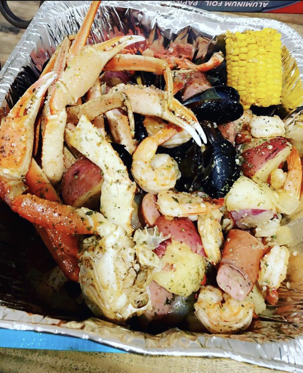 Pito Seafood Delights LLC | restaurant | 4660 W 130th St, Cleveland, OH 44135, USA | 2169663045 OR +1 216-966-3045