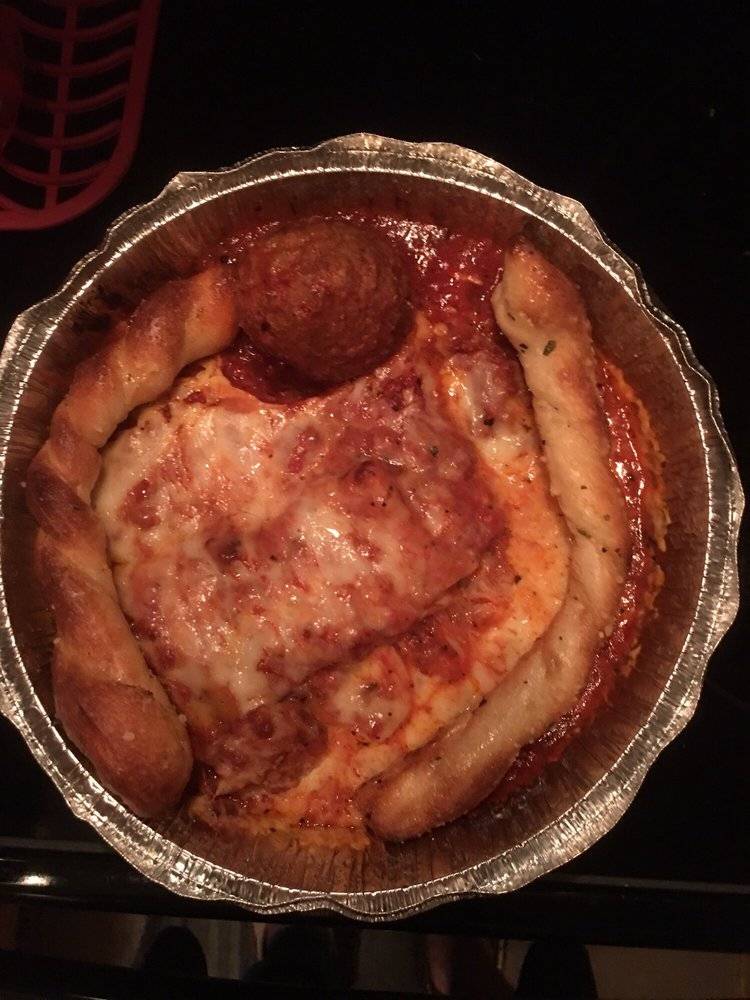 New York Pizza Ocean Springs | restaurant | 1630 Bienville Blvd, Ocean Springs, MS 39564, USA | 2288721677 OR +1 228-872-1677