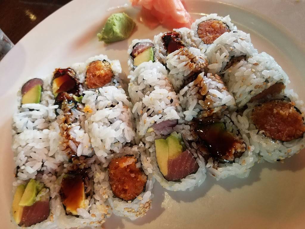 Zen Asian Fusion | restaurant | 2037 Sam Rittenberg Blvd, Charleston, SC 29407, USA | 8437666331 OR +1 843-766-6331