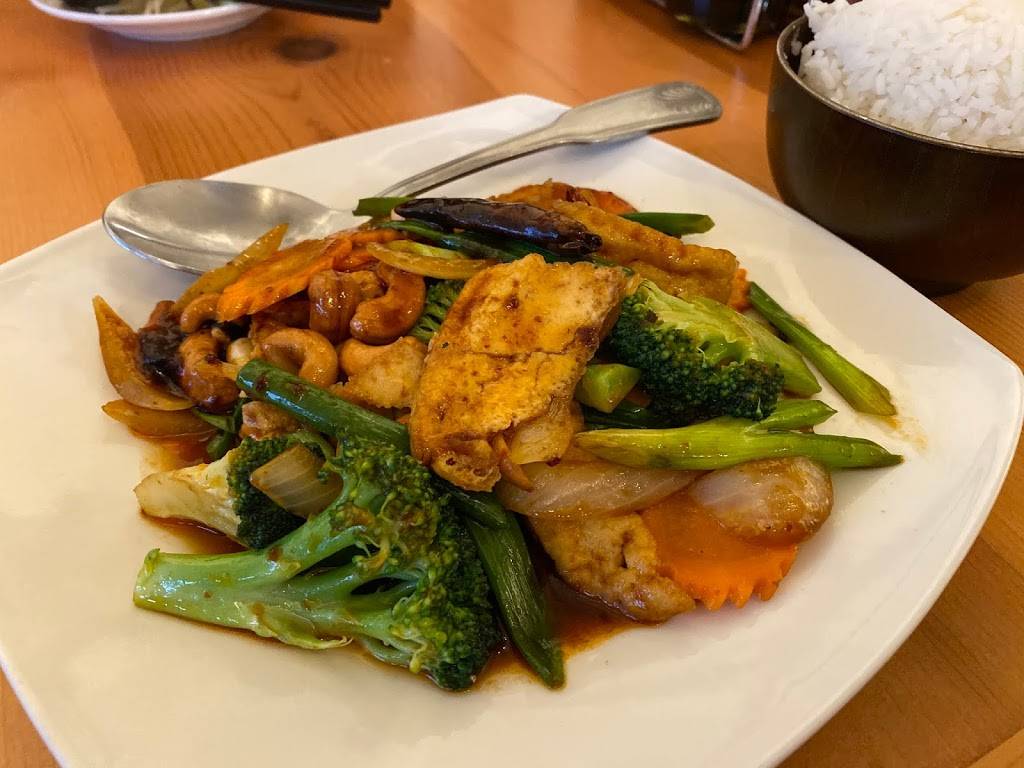 Rice and Noodle | restaurant | 15608 Ventura Blvd #3129, Encino, CA 91436, USA | 8187834204 OR +1 818-783-4204