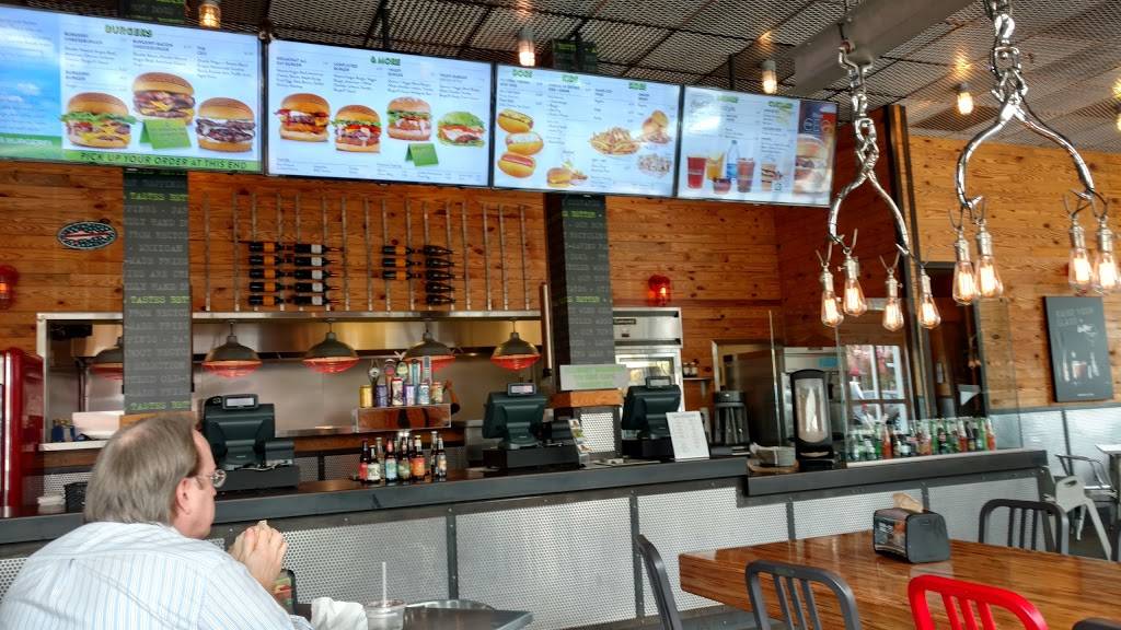 BurgerFi | restaurant | 1608 Village Market Boulevard Southeast Suite 130, Leesburg, VA 20175, USA | 7036693300 OR +1 703-669-3300