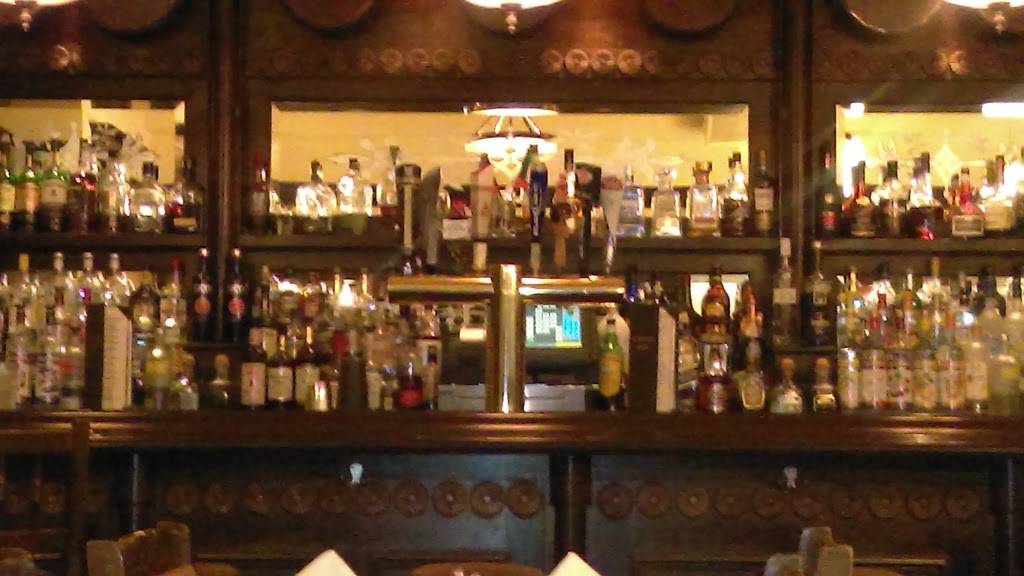 Woodhaven House | restaurant | 63-98 Woodhaven Blvd, Rego Park, NY 11374, USA | 7188945400 OR +1 718-894-5400