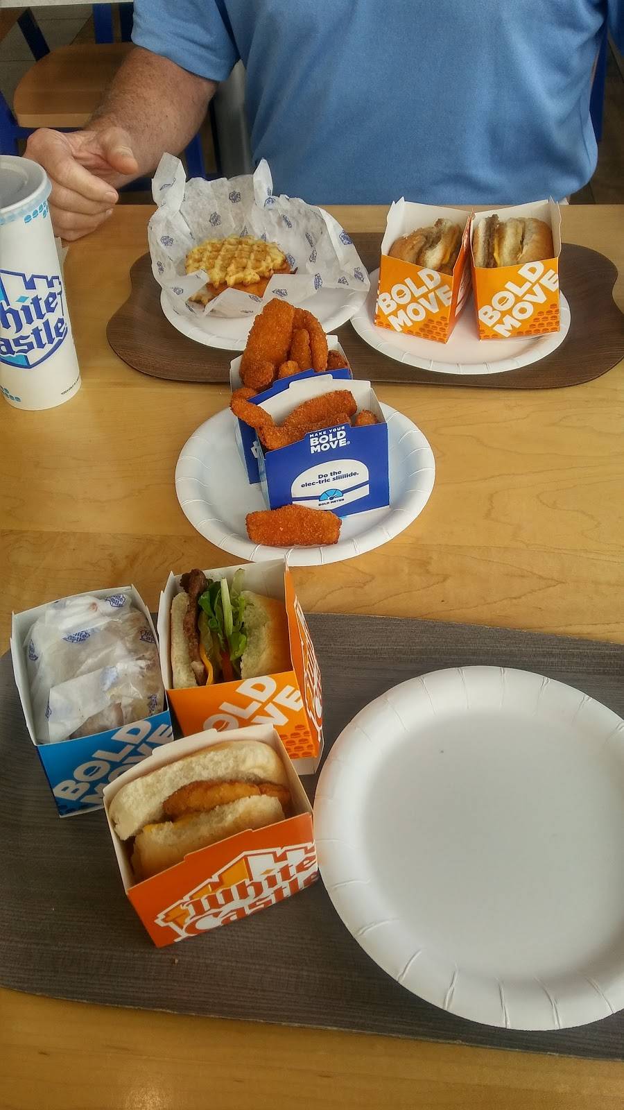 White Castle | restaurant | 965 N High St, Columbus, OH 43201, USA | 6142919189 OR +1 614-291-9189