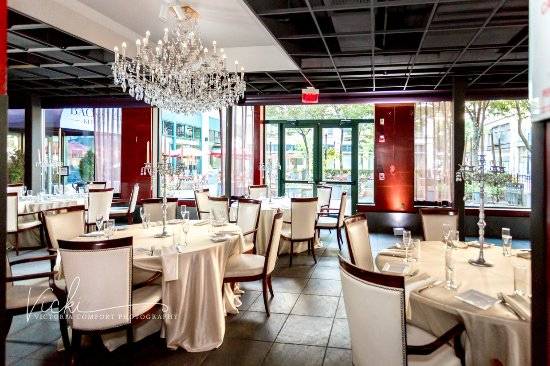 Backstage Kitchen + Bar | restaurant | 311 Westminster St, Providence, RI 02903, USA | 4014908114 OR +1 401-490-8114