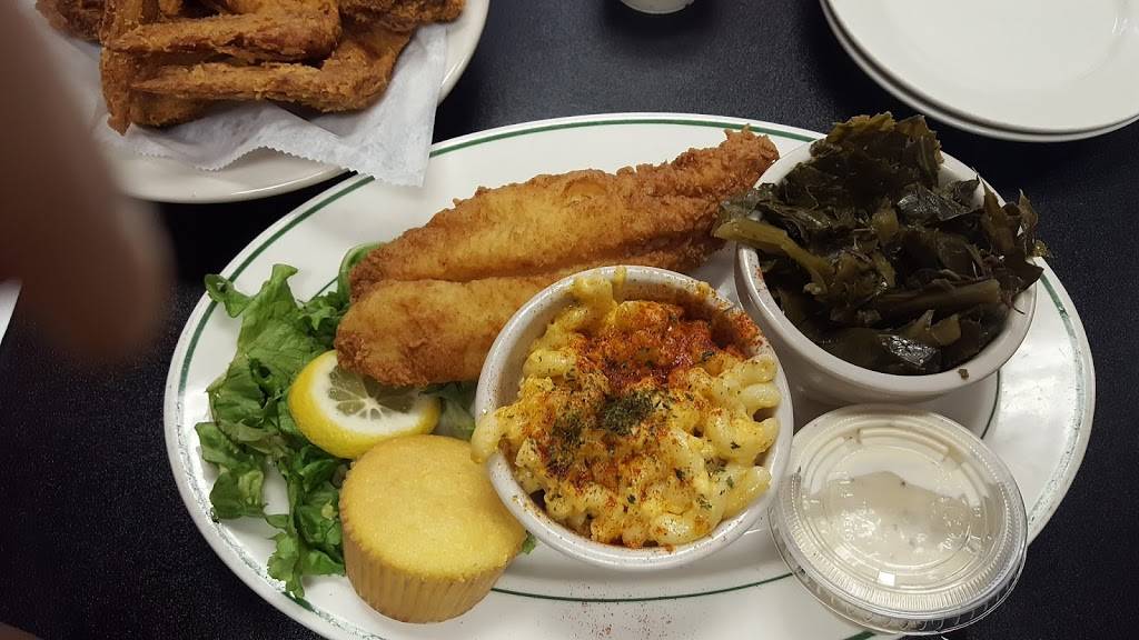 Comfort Zone Restaurant & Lounge | restaurant | 2163 Cunningham Dr, Hampton, VA 23666, USA | 7578381802 OR +1 757-838-1802