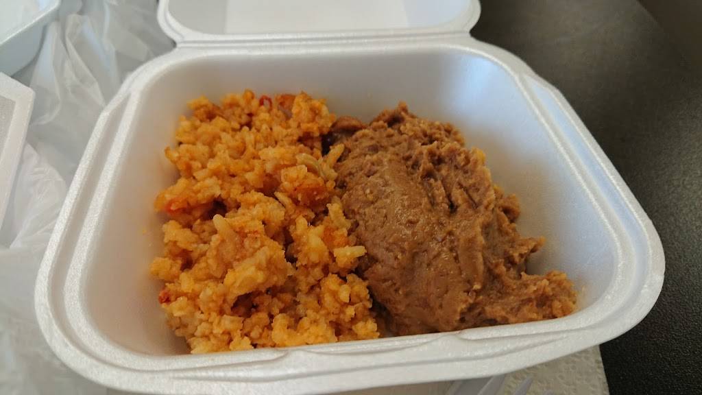 Enriques Uptown | restaurant | 555 N Carancahua St, Corpus Christi, TX 78401, USA | 3613715348 OR +1 361-371-5348