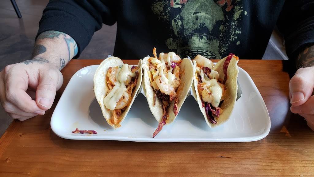 Magnuson Kitchen + Brewery | restaurant | 5108 Grand Loop, Tacoma, WA 98407, USA | 2532675010 OR +1 253-267-5010