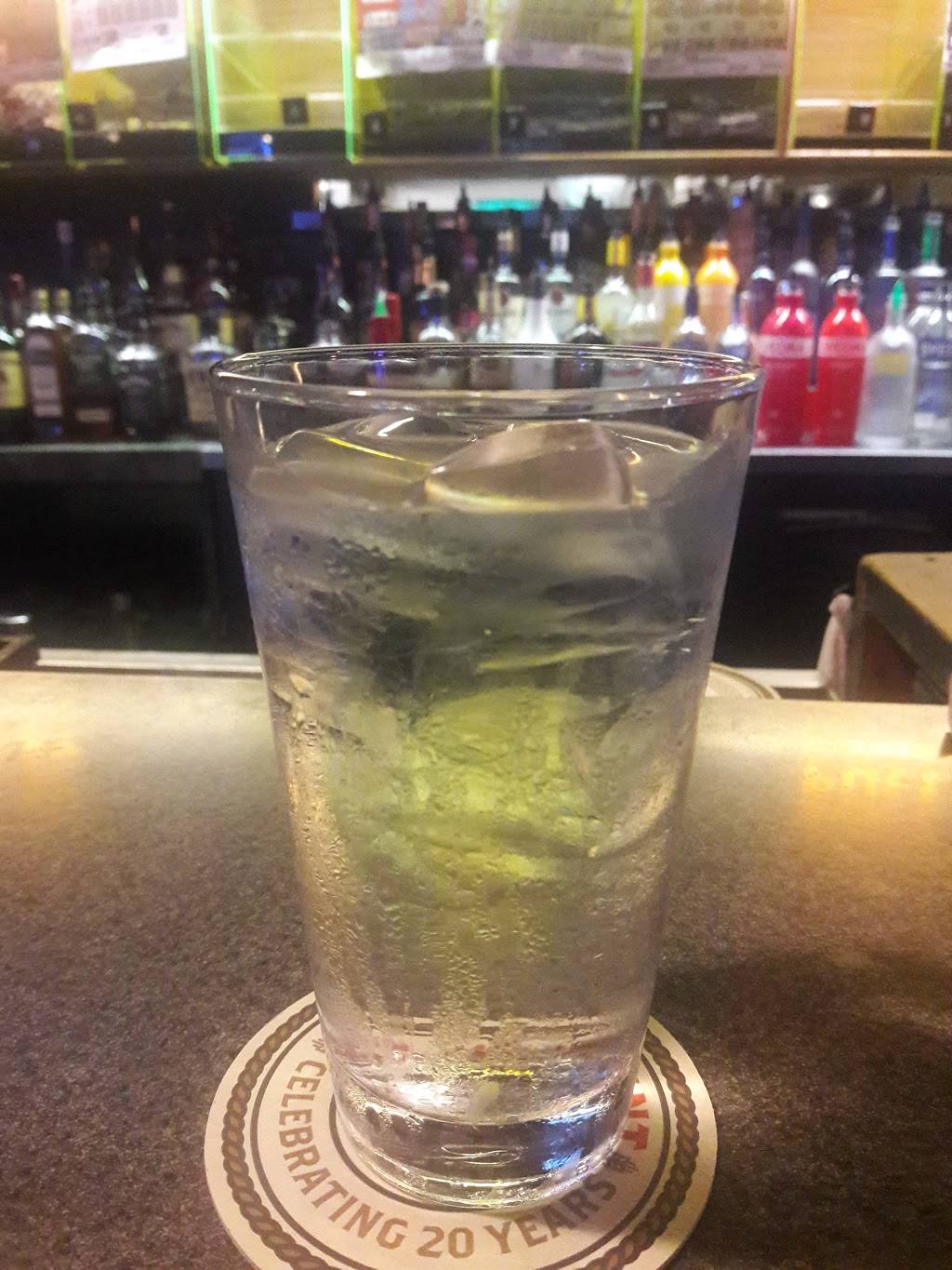 Oaktree Food & Drink Company | night club | 8011 Steilacoom Blvd SW, Lakewood, WA 98498, USA | 2535822220 OR +1 253-582-2220