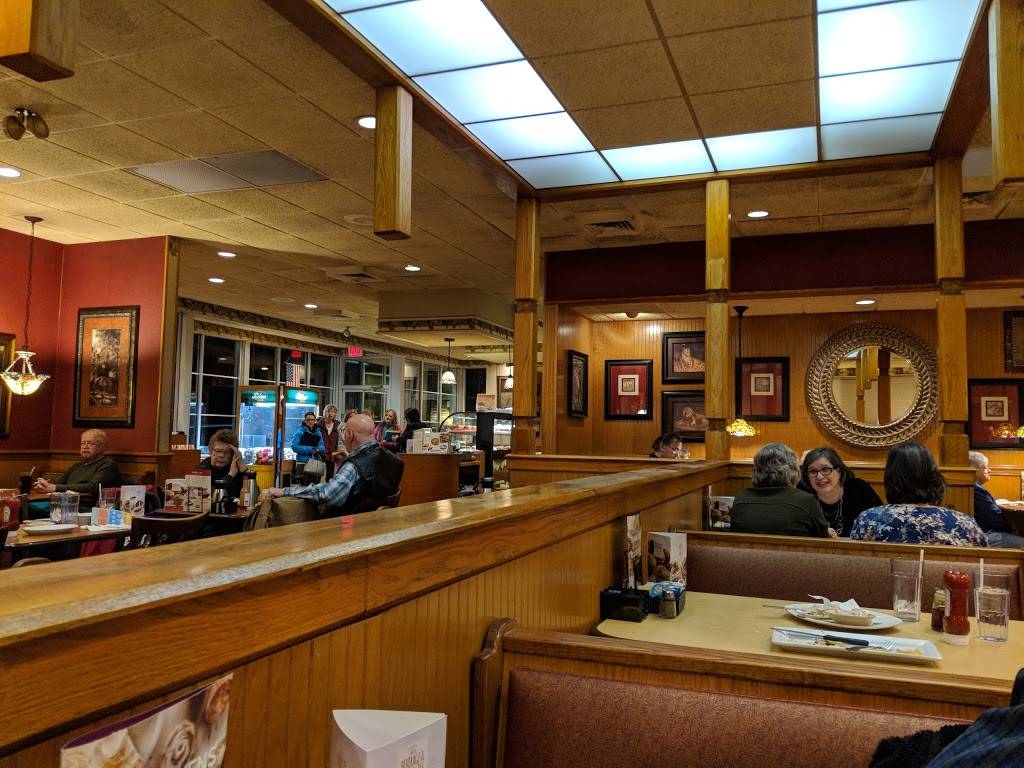 Perkins Restaurant & Bakery | restaurant | 3135 Bolivar Dr, Bradford, PA 16701, USA | 8143685873 OR +1 814-368-5873