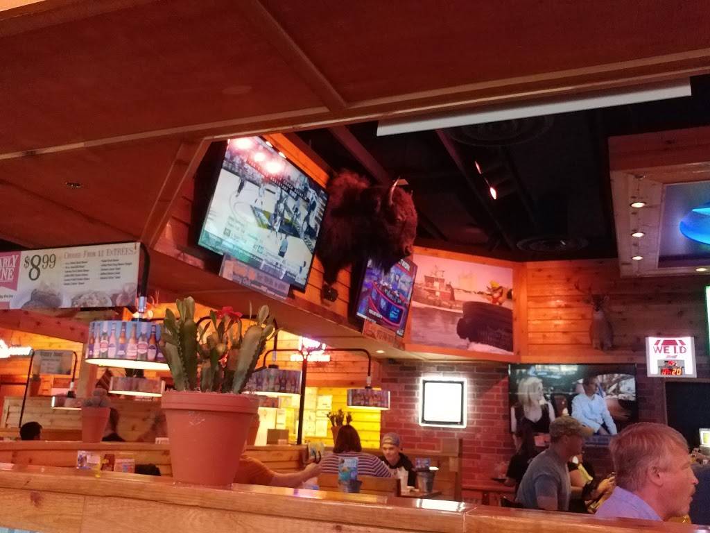 Texas Roadhouse | restaurant | 101 Outlet Parkway, Pooler, GA 31322, USA | 9127487878 OR +1 912-748-7878