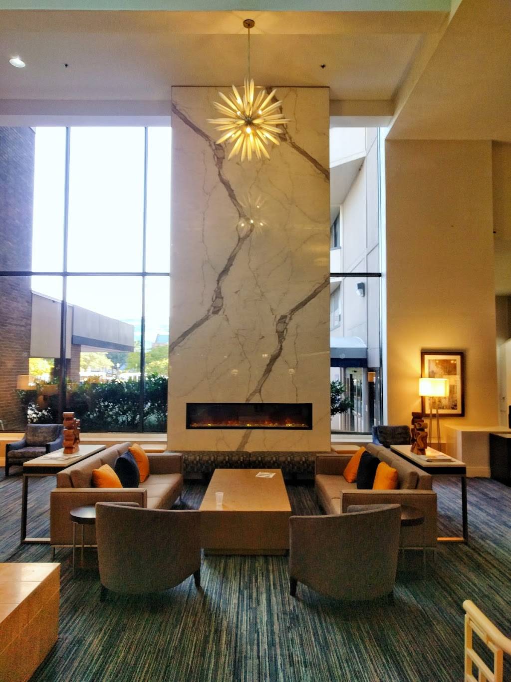 Waterside Seafood Company | restaurant | 777 Waterside Dr, Norfolk, VA 23510, USA | 7576226664 OR +1 757-622-6664