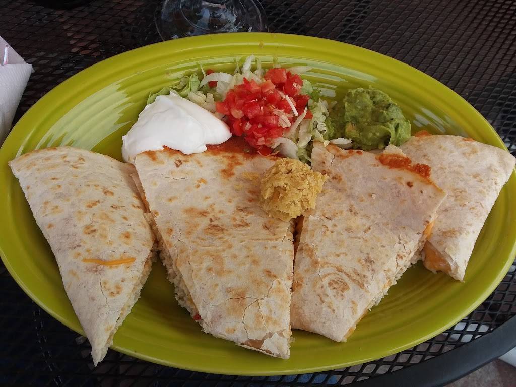 Cilantros Mexican Bar & Grill | restaurant | 14440 F St, Omaha, NE 68137, USA | 4028950384 OR +1 402-895-0384