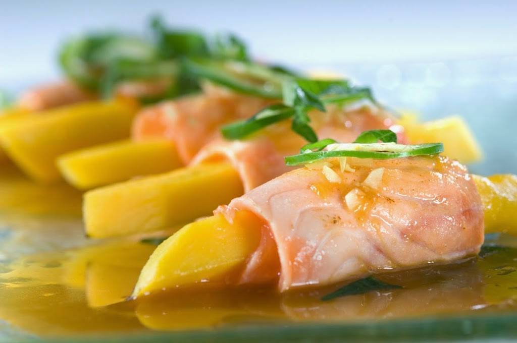 Midori Sushi & Grill | restaurant | 2151 Loch Rane Blvd, Orange Park, FL 32073, USA | 9042728813 OR +1 904-272-8813