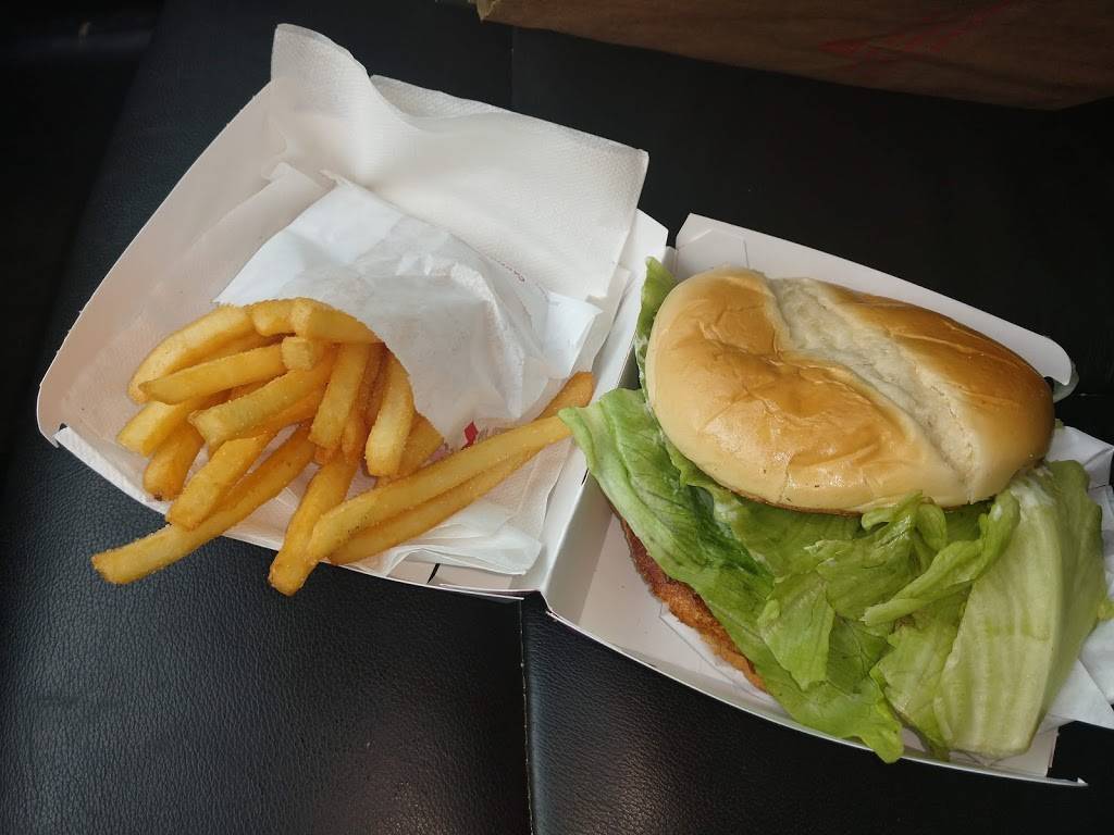 Jack in the Box | restaurant | 500 S Illinois St, Belleville, IL 62220, USA | 6182359008 OR +1 618-235-9008