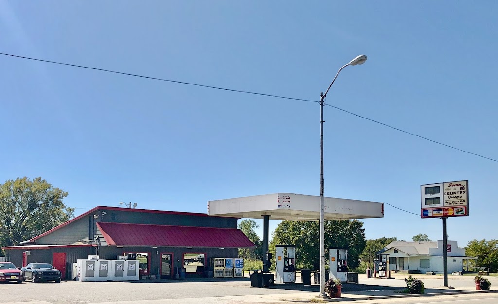 Town And Country Grocery | restaurant | 206 US-70, Kingston, OK 73439, USA | 5805642380 OR +1 580-564-2380