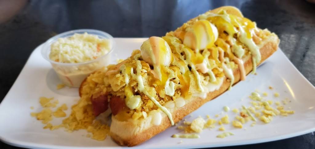 Los Verdes Country walk | restaurant | 15455 SW 137th Ave, Miami, FL 33177, USA | 3052359516 OR +1 305-235-9516