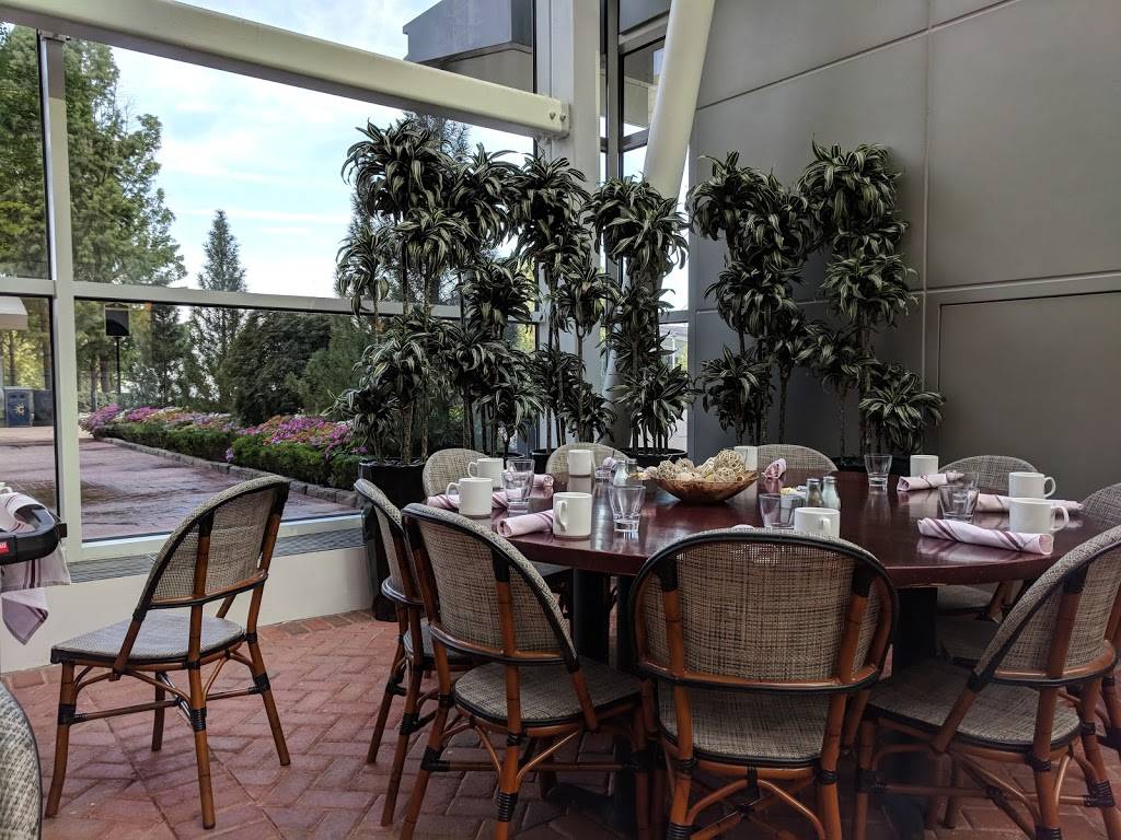 Pienza Italian Market. | restaurant | 201 Waterfront St, Oxon Hill, MD 20745, USA | 3019654000 OR +1 301-965-4000