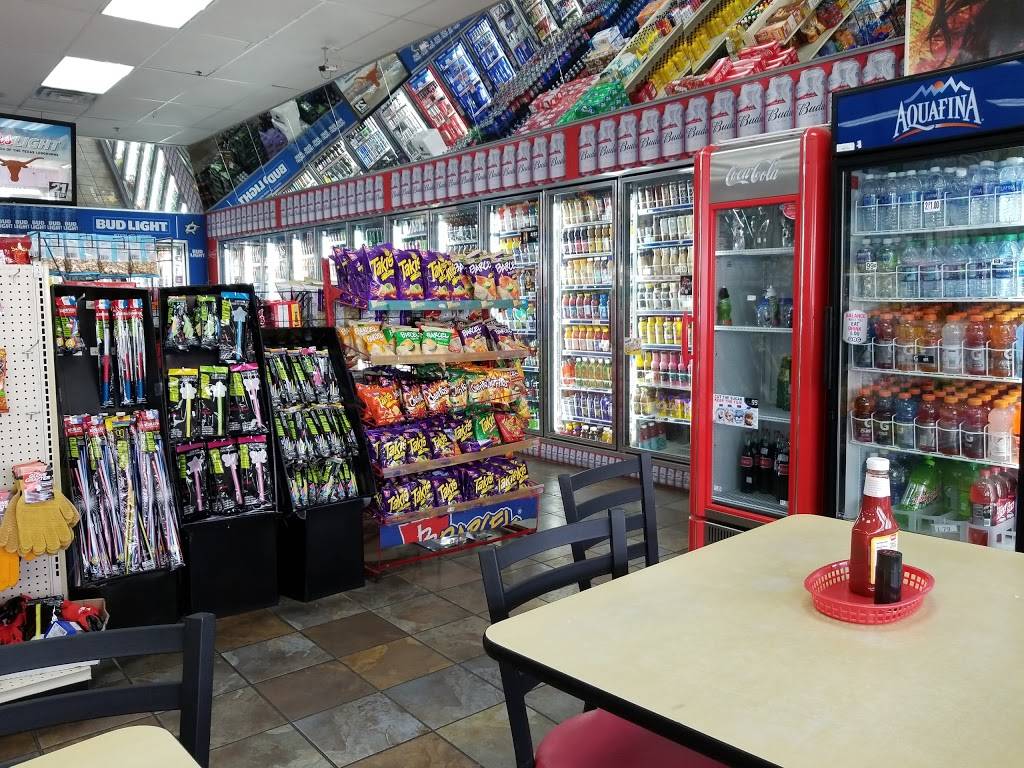 Lisas Chicken | restaurant | 2551 NE 28th St, Fort Worth, TX 76111, USA | 8177400022 OR +1 817-740-0022