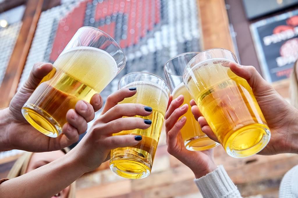 St Paul Tap | restaurant | 825 W Jefferson Ave, St Paul, MN 55102, USA | 6512276315 OR +1 651-227-6315