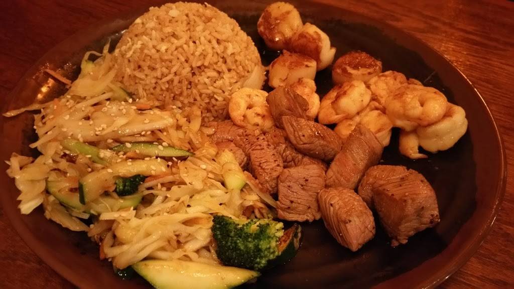 Bluefin | restaurant | 1642 Park Hill Dr, Gainesville, GA 30501, USA | 6789994392 OR +1 678-999-4392