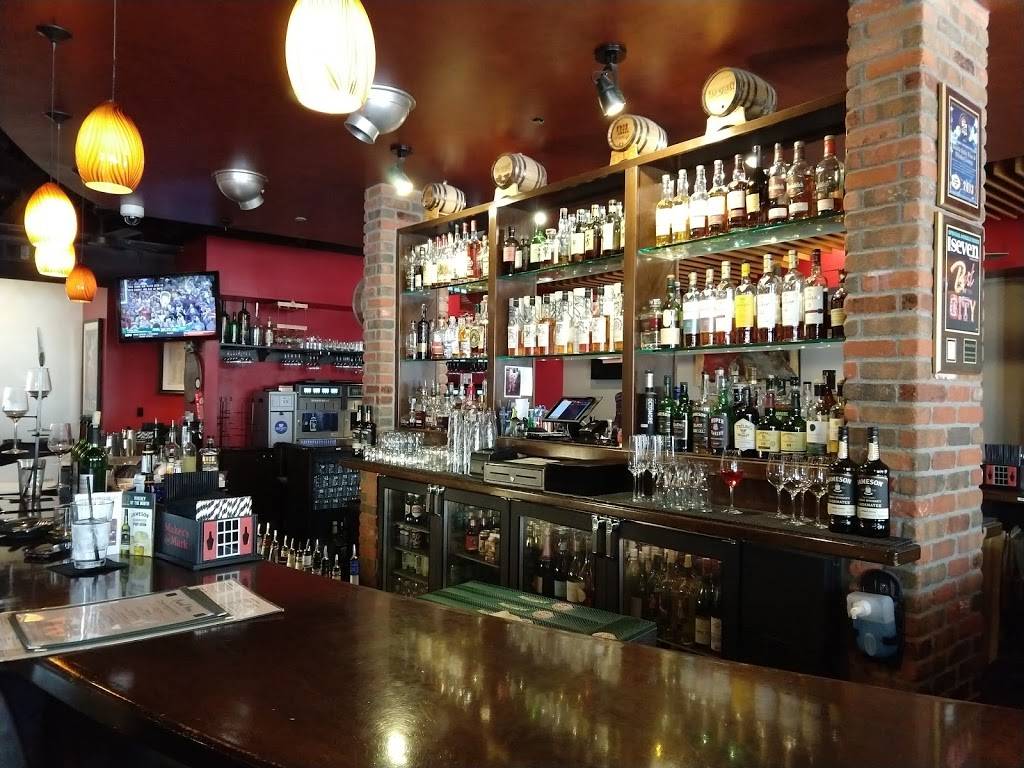 Double Helix Wine & Whiskey Lounge | restaurant | 6599 S Las Vegas Blvd #150B, Las Vegas, NV 89119, USA | 7024735415 OR +1 702-473-5415