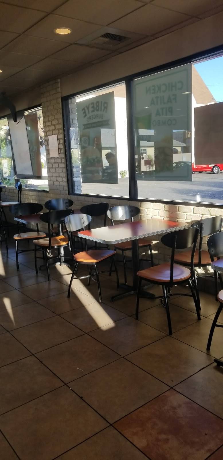 Jack in the Box | restaurant | 2424 E International Blvd, Oakland, CA 94601, USA | 5102611335 OR +1 510-261-1335