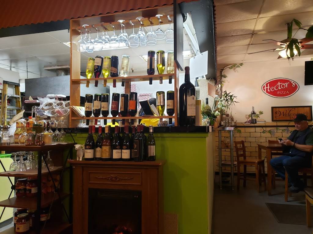 Hectors Pizza | restaurant | 1420 S McDowell Blvd, Petaluma, CA 94954, USA | 7077651800 OR +1 707-765-1800