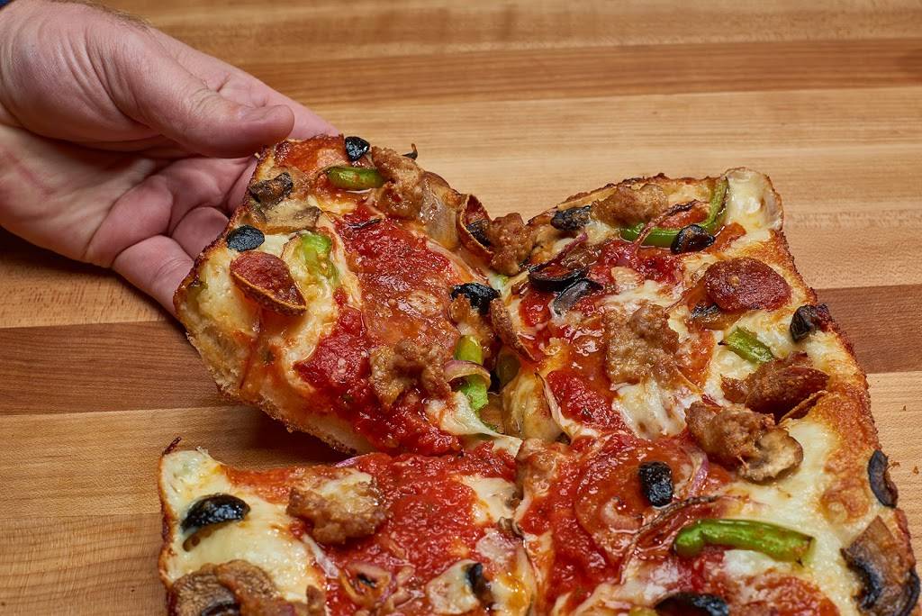 Pizzeria Forte | restaurant | 2000 Youngfield St, Lakewood, CO 80215, USA | 3039741034 OR +1 303-974-1034