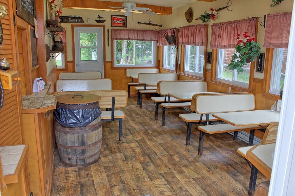 Resto Dantan | restaurant | 369 Rue Principale, Saint-Donat-de-Montcalm, QC J0T 2C0, Canada | 8194249000 OR +1 819-424-9000