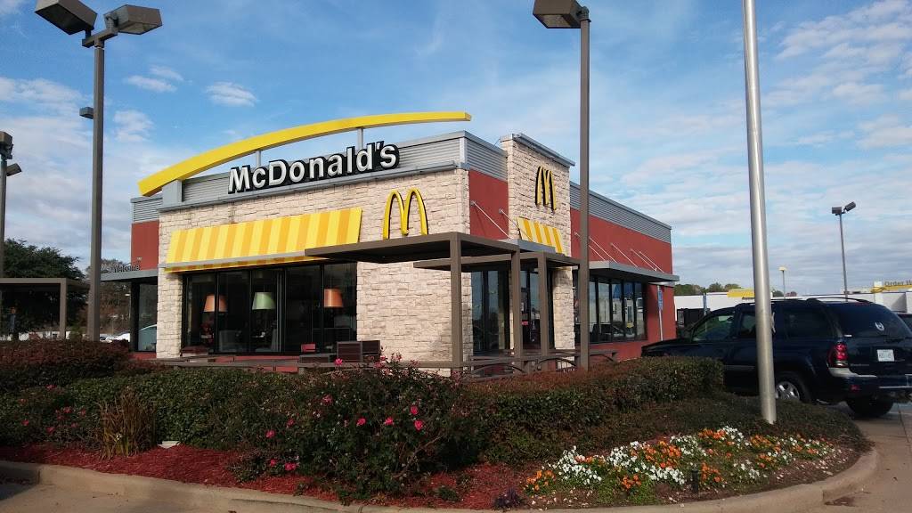 McDonalds | cafe | 595 Beasley Rd, Jackson, MS 39206, USA | 6019569422 OR +1 601-956-9422