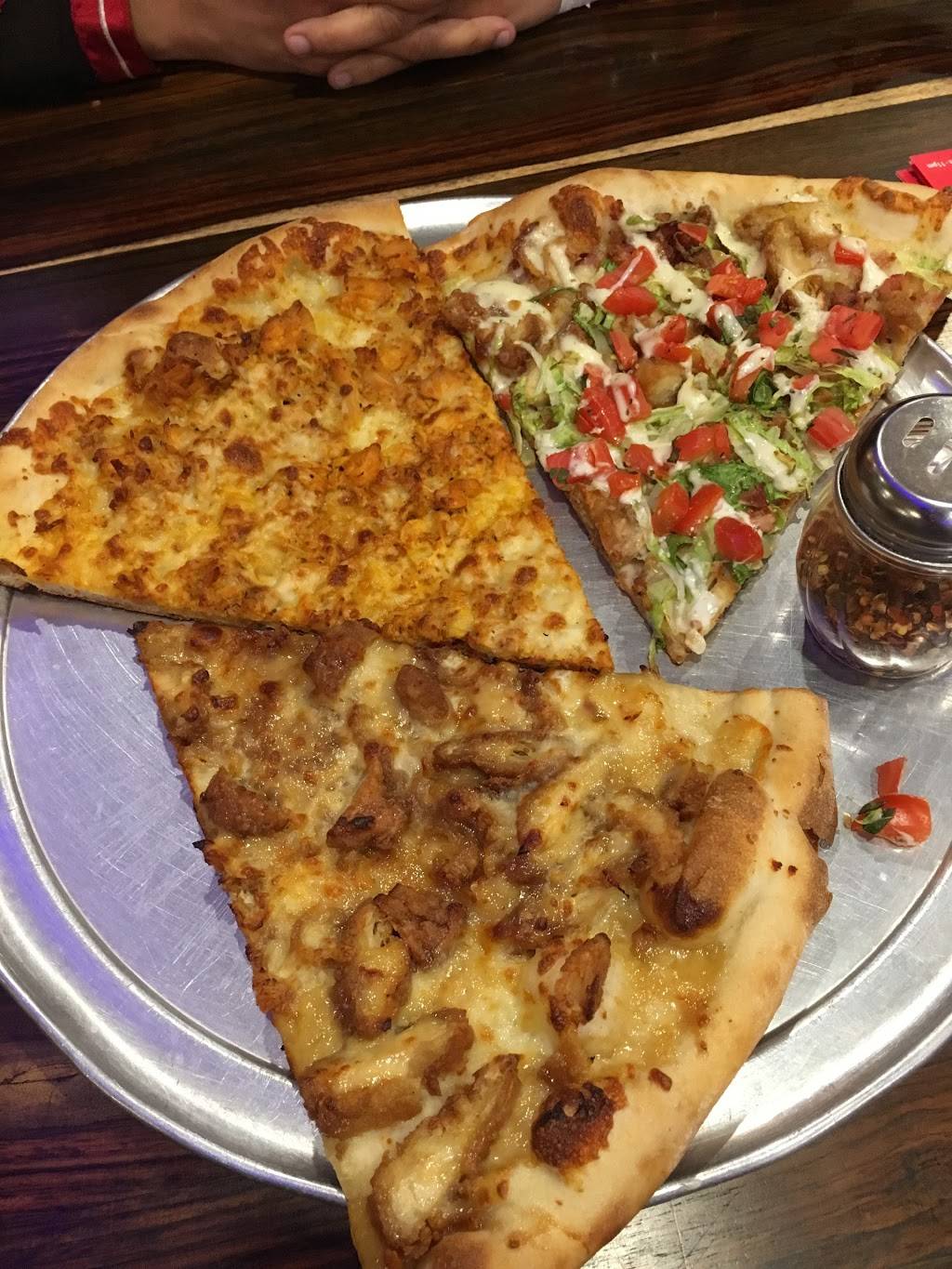 Amore Pizza & Restaurant | restaurant | 316 S High St, West Chester, PA 19382, USA | 6104301800 OR +1 610-430-1800