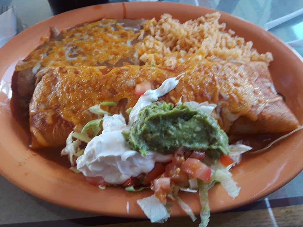 Sombreritos Mexican Food | restaurant | 2101 Navajo Blvd, Holbrook, AZ 86025, USA | 9285241538 OR +1 928-524-1538