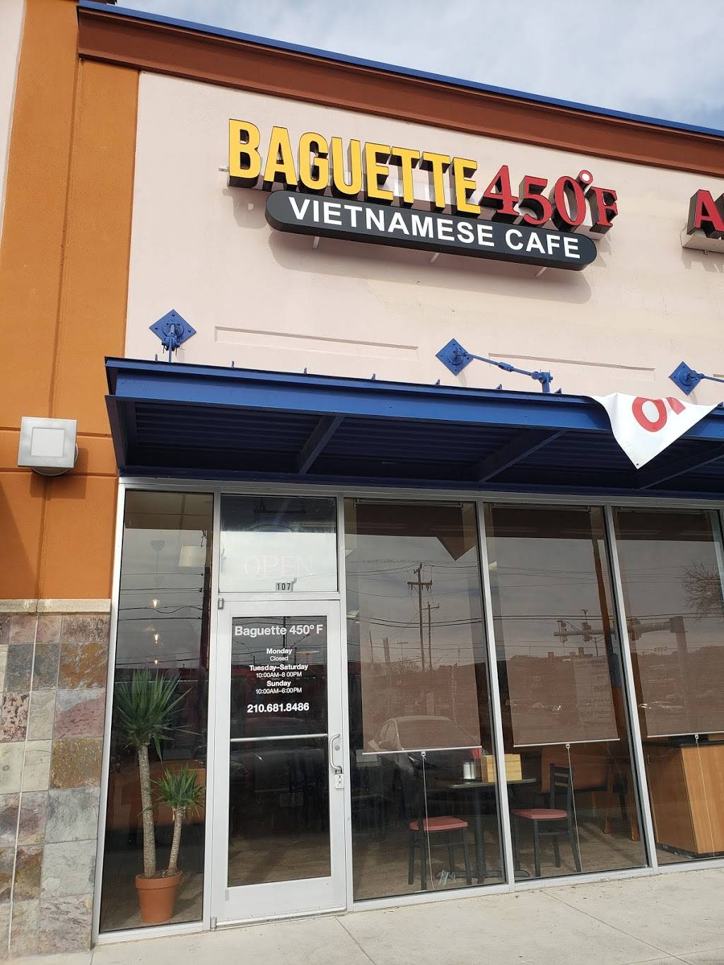 Baguette 450°F | restaurant | 8923 Culebra Rd, San Antonio, TX 78251, USA | 2106818486 OR +1 210-681-8486