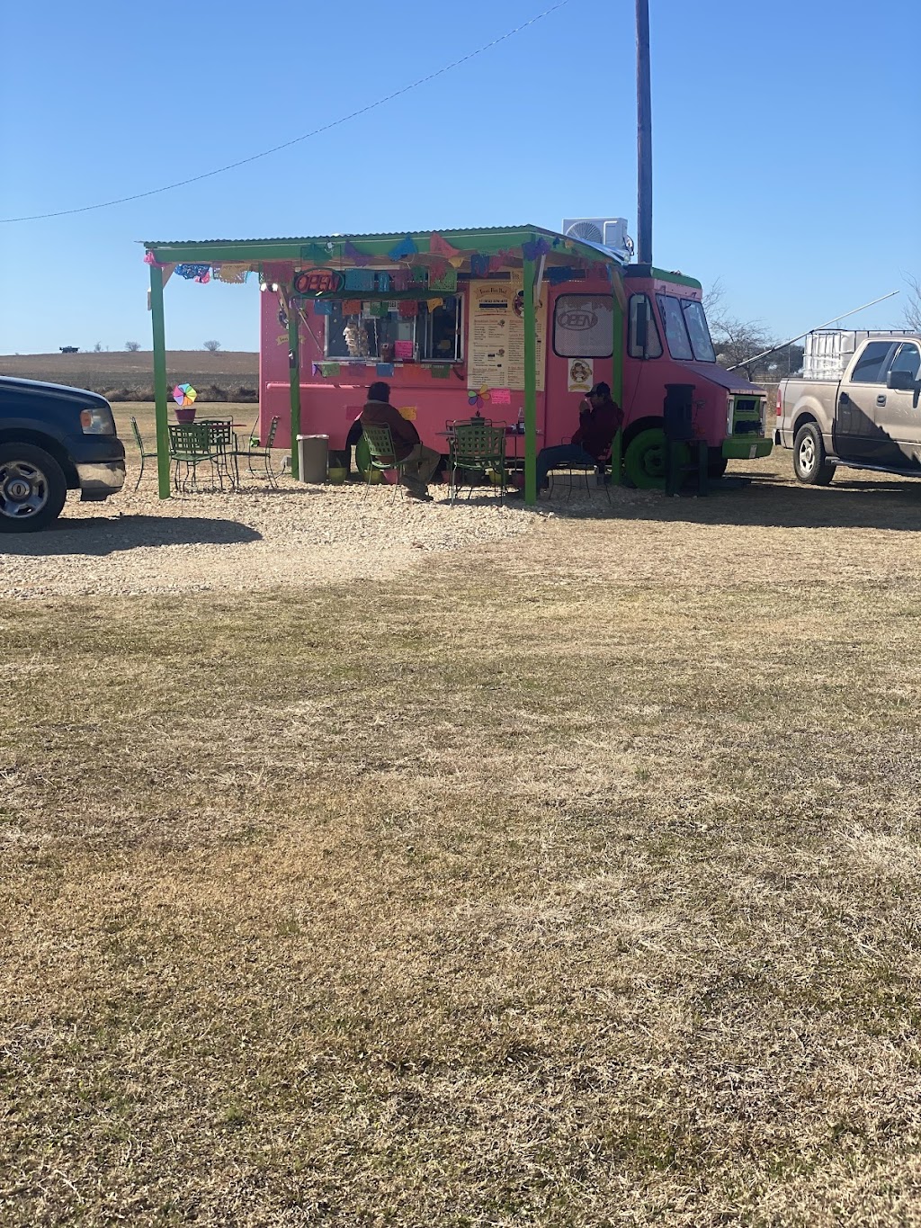 Tacos Flor №2 | restaurant | 16300 TX-123, San Marcos, TX 78666, USA | 5123764111 OR +1 512-376-4111