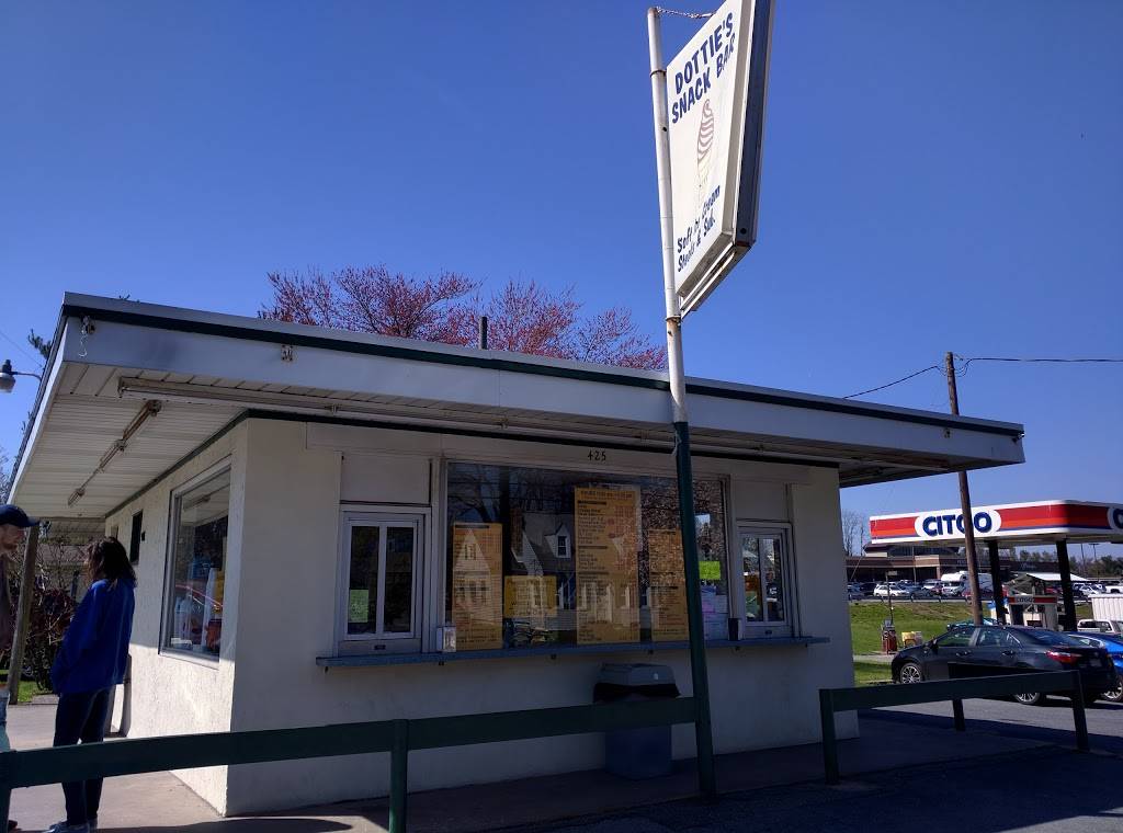 Dotties Snack Bar | restaurant | 425 W 4th St, Quarryville, PA 17566, USA | 7177867274 OR +1 717-786-7274
