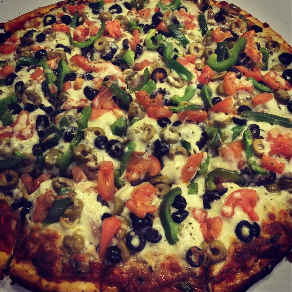 Dough Brothers Pizzeria | restaurant | 20 W Benson Ave, Cortland, IL 60112, USA | 8157540000 OR +1 815-754-0000