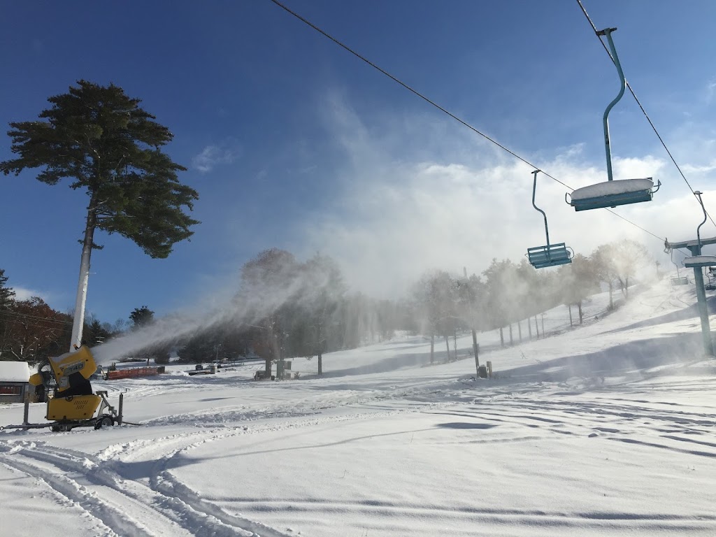 Mt. Holiday | restaurant | 3100 Holiday Rd, Traverse City, MI 49686, USA | 2319382500 OR +1 231-938-2500