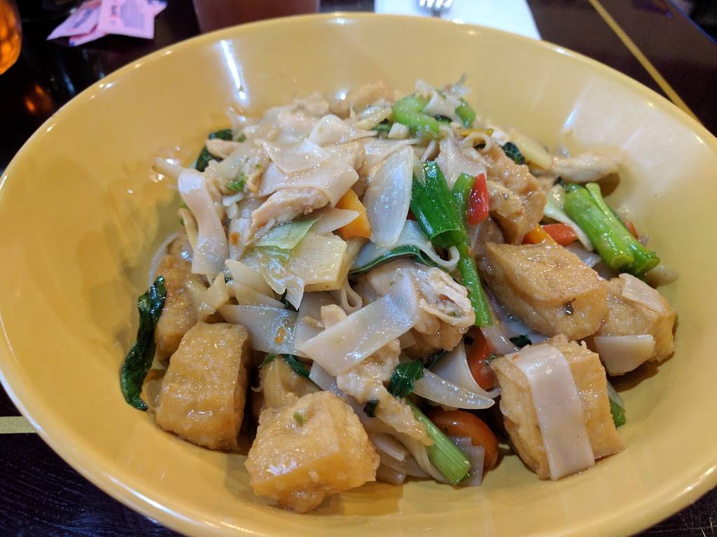 Spicy Ginger Asian Cafe | restaurant | 8806 Bandera Rd #101, San Antonio, TX 78250, USA | 2105216420 OR +1 210-521-6420