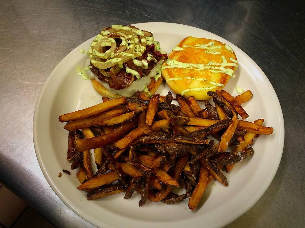 The Avg Pub | restaurant | 3520 W 16th St, Indianapolis, IN 46222, USA | 3179162814 OR +1 317-916-2814