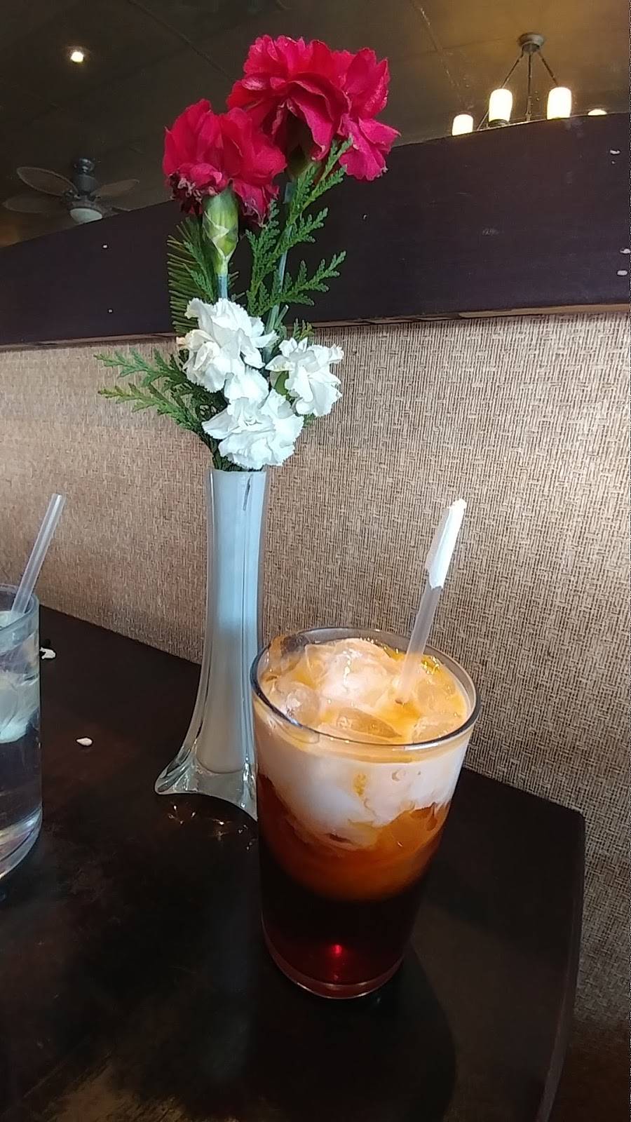 Diho Siam | restaurant | 27702 Crown Valley Pkwy, Ladera Ranch, CA 92694, USA | 9493658777 OR +1 949-365-8777