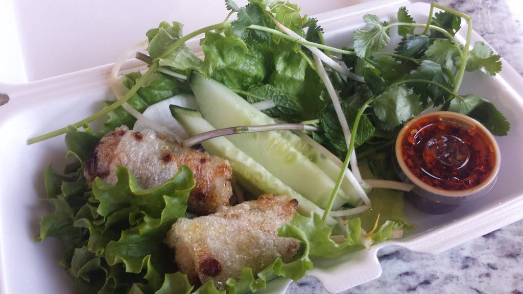 Saigon Springs | restaurant | 3408 N Academy Blvd, Colorado Springs, CO 80917, USA | 7195971175 OR +1 719-597-1175