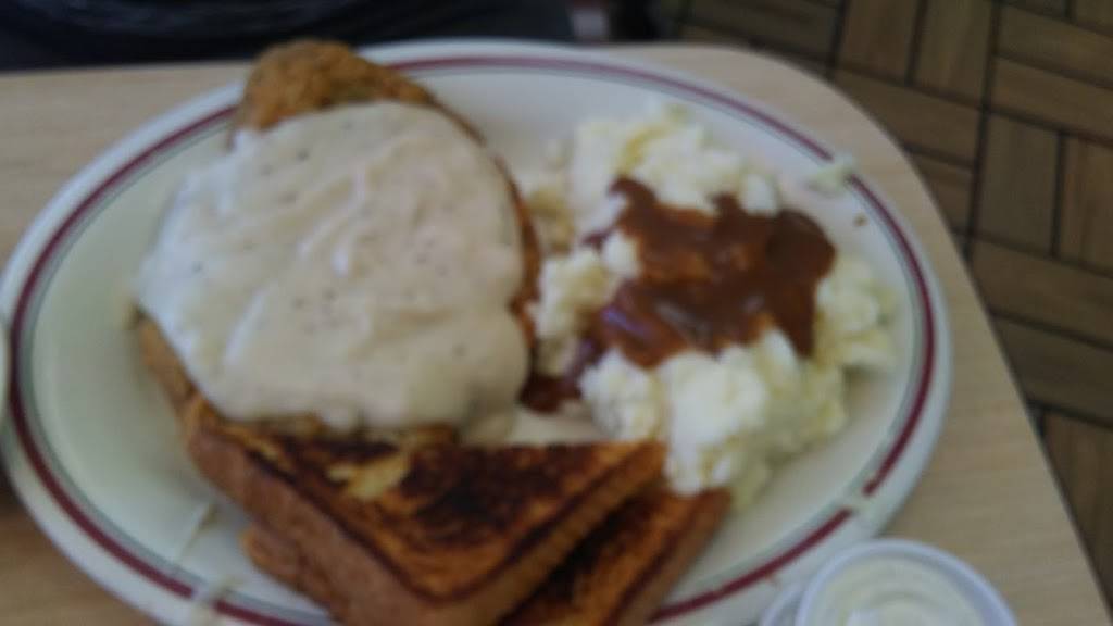 Huddle House | meal takeaway | 13015 Abercorn Extention, Savannah, GA 31419, USA | 9129210220 OR +1 912-921-0220