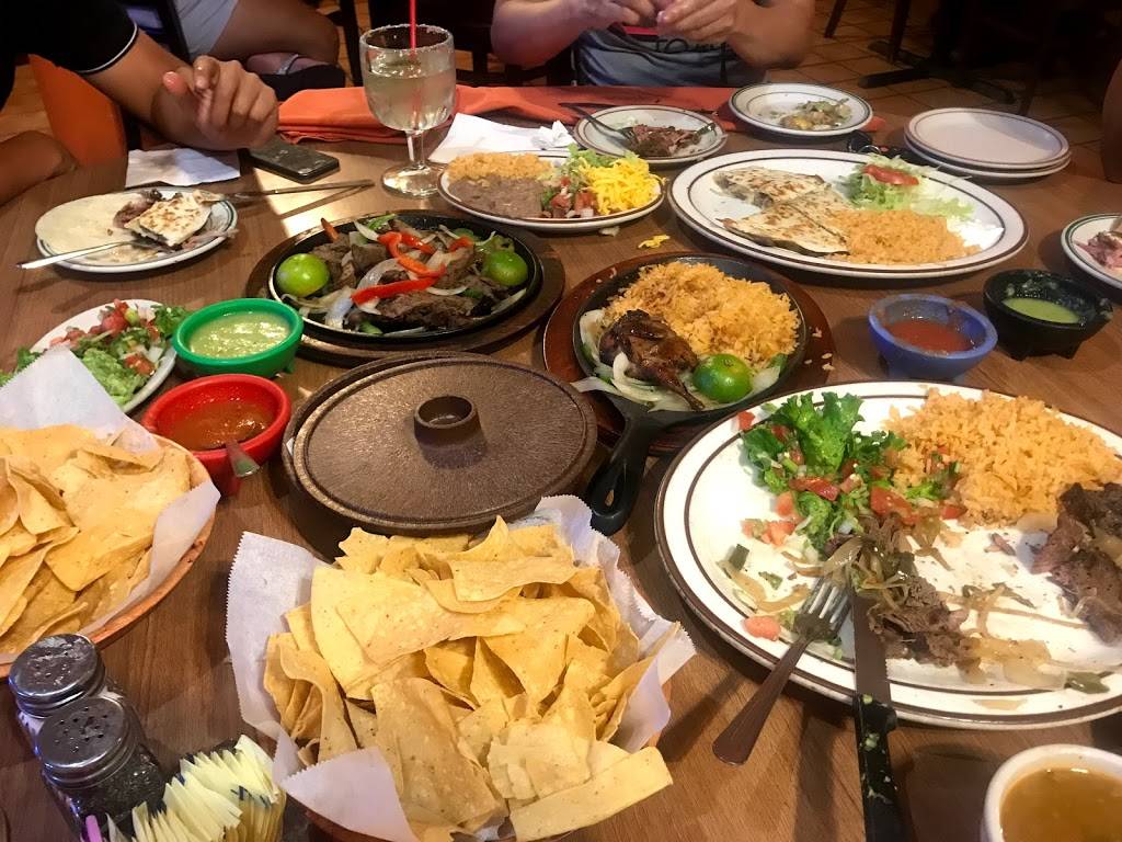Los Perez Mexican Restaurant | restaurant | 9439 S Texas 6, Houston, TX 77083, USA | 2819885585 OR +1 281-988-5585
