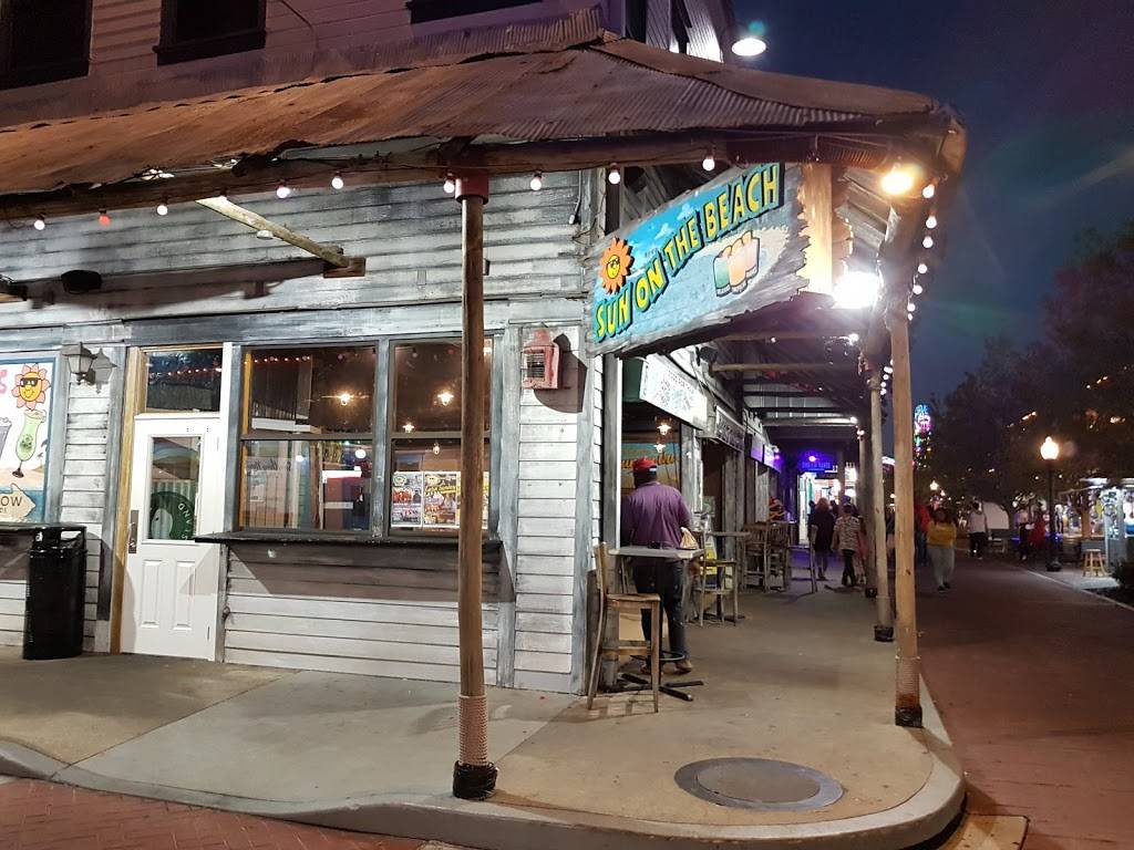 Sun On the Beach | restaurant | 5770 W Irlo Bronson Memorial Hwy, Kissimmee, FL 34746, USA | 4073970207 OR +1 407-397-0207