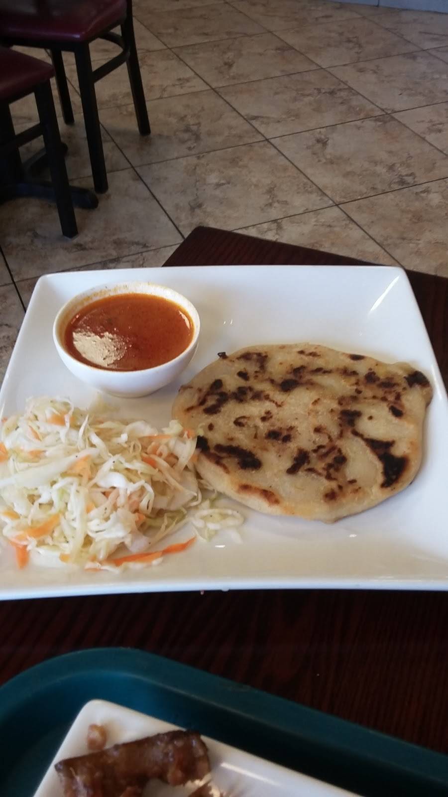 El Armadillo | restaurant | 721 Fulton Ave, Hempstead, NY 11550, USA | 5163851995 OR +1 516-385-1995