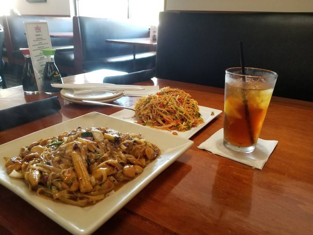 Stir Crazy Fresh Asian Grill | restaurant | 23106 Fashion Dr, Estero, FL 33928, USA | 2394986430 OR +1 239-498-6430